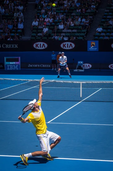 2004 – Roger Federer Becomes World Number One