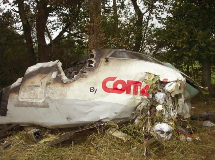 2006 – Comair Flight 5191 Crashes in Kentucky
