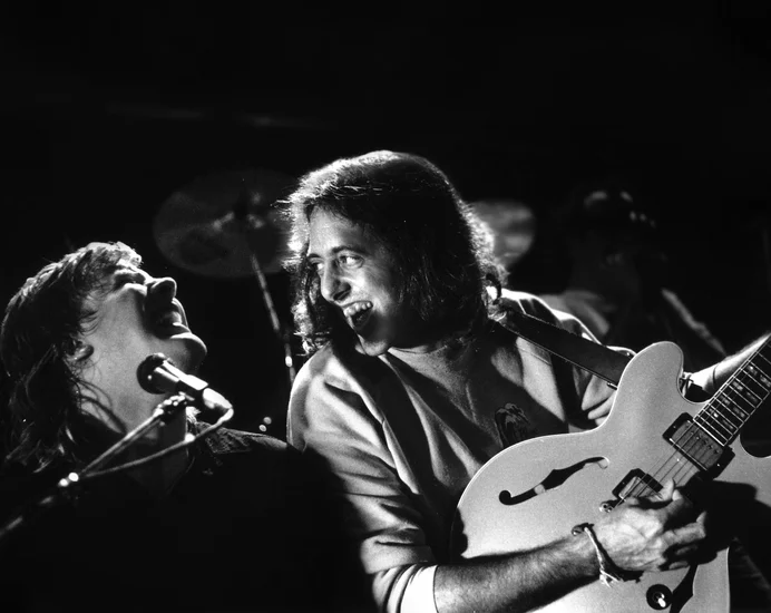 2008 – Jeff Healey Dies