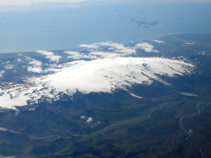 2010 – Eyjafjallajökull Eruption Begins