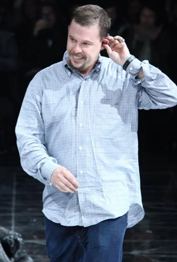 2011 – Alexander McQueen, British Fashion Designer