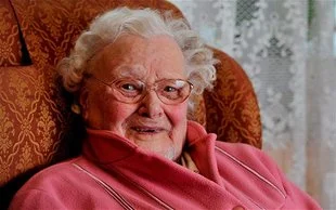 2012 – Florence Green Dies