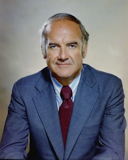 2012 – George McGovern Dies