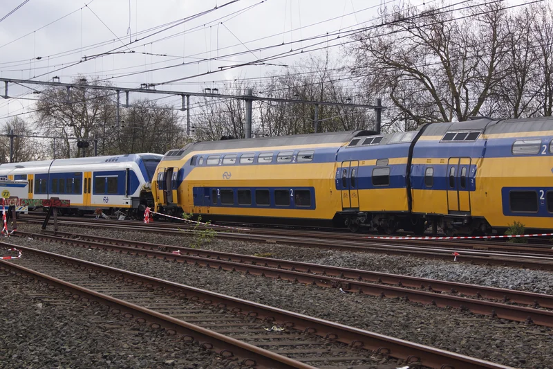 2012 – Train Collision Near Amsterdam Injures 116