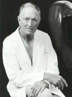 2016 – Denton Cooley Dies