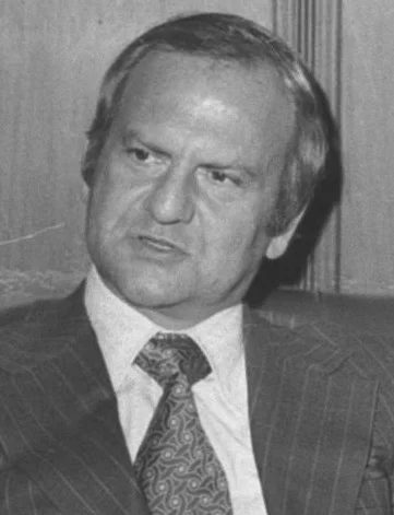 2019 – Lee Iacocca Dies