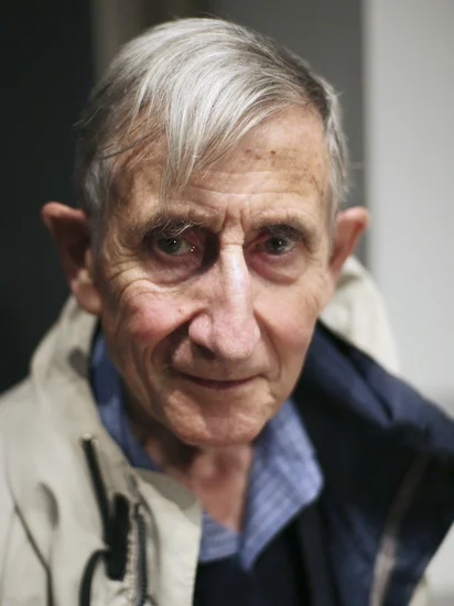 2020 – Freeman Dyson Dies