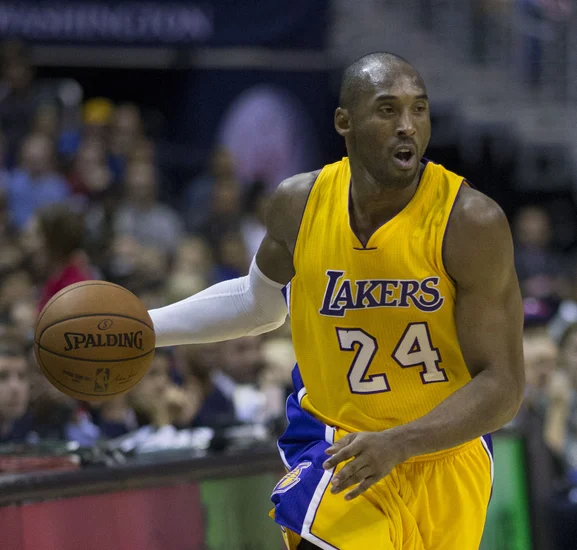 2020 – Kobe Bryant Dies