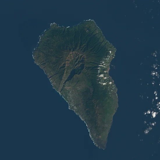 2021 – Cumbre Vieja Volcano Erupts