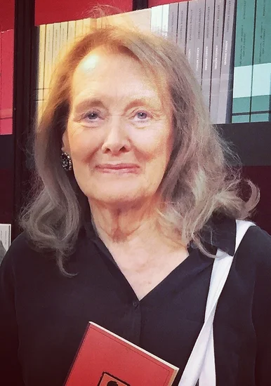 2028 – Annie Ernaux Nobel Prize