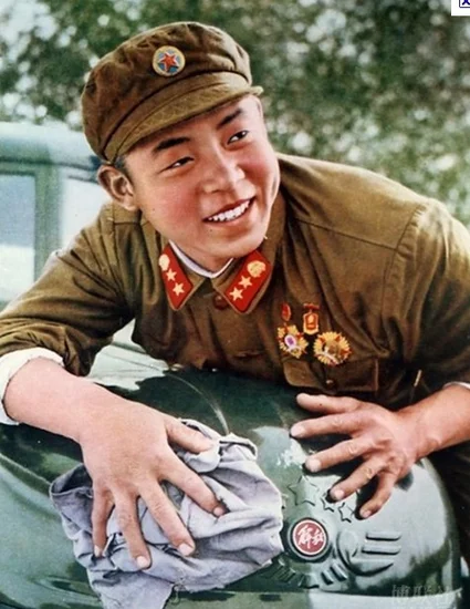 Learn from Lei Feng Day
